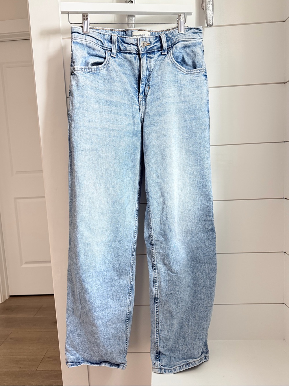High Rise Wide Leg Jeans Size 17/18 Regular Light Wash Abercrombie & Fitch Kids
